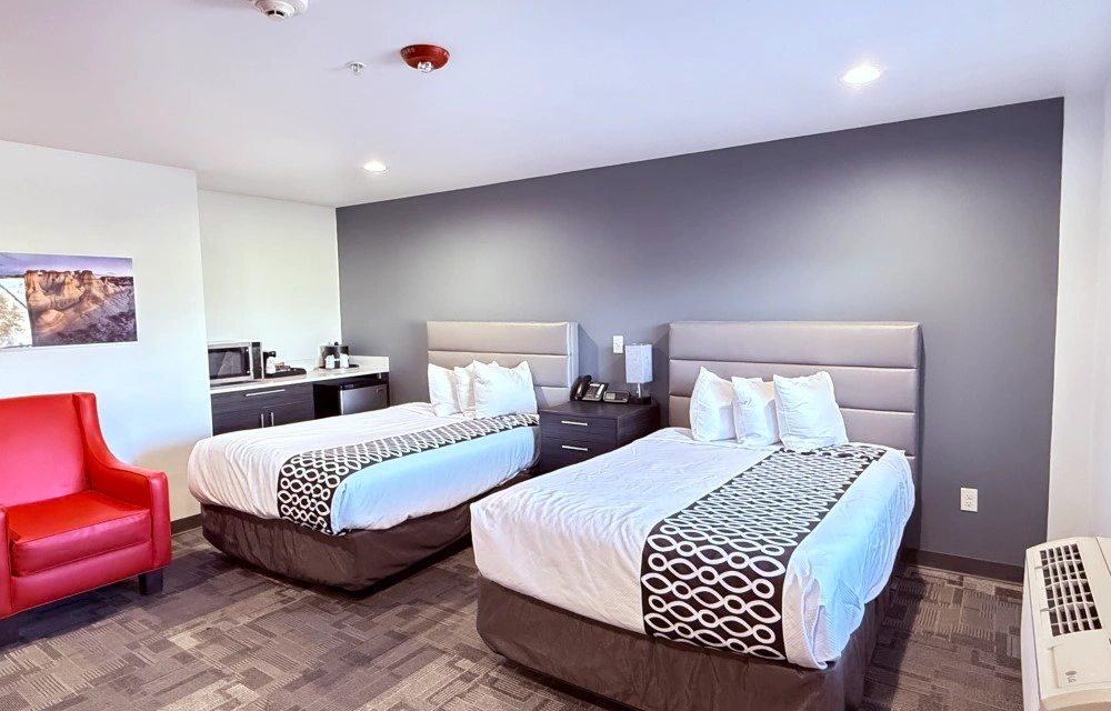 Post Time Inn - Standard Two Full